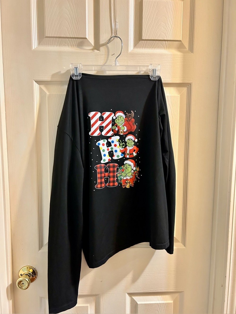 Black Holiday Grinch Graphic off shoulder Long Sleeve Tee